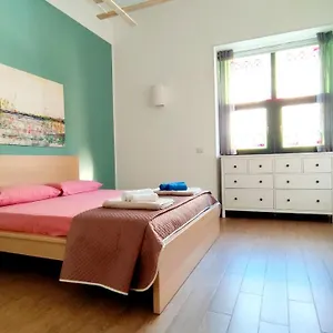 Casa San Crispino, Boccetta. Apartment